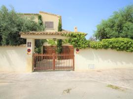 Chalet CasaTuris en Urb. La Font Sant Joan d´Alacant CH102，位于圣胡安·德·阿利坎特的酒店