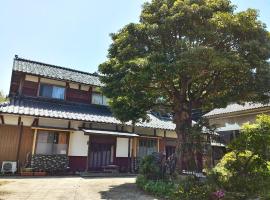 越前ゲストハウスTAMADA，位于坂井市的度假短租房