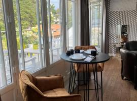 Rooftop terrace suite，位于海斯特奥普登贝尔赫Lamot Congrescentre附近的酒店