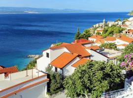 Apartments by the sea Pisak, Omis - 1014，位于皮萨克的酒店