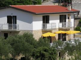 Apartments by the sea Drage, Biograd - 851，位于德拉格的酒店