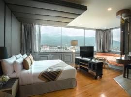 Khum Phucome Hotel -SHA Extra Plus，位于清迈的酒店