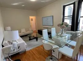 1BR Apt in Sunnyside 15 min to Manhattan