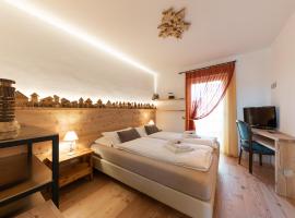 13 Comuni Ristorante E Albergo，位于Velo Veronese的酒店