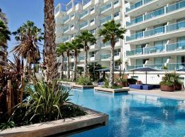 Acacias Suites Apartments Salou，位于萨洛的酒店