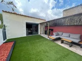 - Le Nuage - Unique, espace Spa privatif et jardin avec plancha et salon privatif, stationnement public gratuit