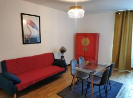 Centre Confolens studios rénovés，位于孔佛朗的酒店