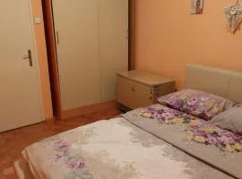 Apartman UNA