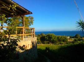 Tarifa-Blick auf Afrika, Haus am Meer, Haustiere erlaubt，位于塔里法的乡村别墅