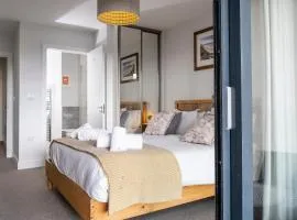 10 Woolacombe West - Luxury Apartment at Byron Woolacombe, only 4 minute walk to Woolacombe Beach!