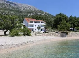 Apartments by the sea Kuciste - Perna, Peljesac - 4545