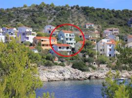 Apartments by the sea Razanj, Rogoznica - 4322，位于拉扎尼的酒店