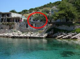 Seaside holiday house Cove Zarace - Gdinj, Hvar - 4603，位于格迪恩赫的酒店