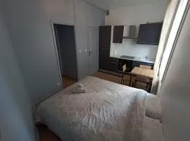 Studio cosy - Hypercentre - 20 min to Paris