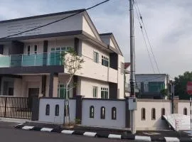 Cassa Vistana Homestay Alor - Langgar near HSB