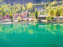 Tibet Hotel，位于锡卡都的酒店