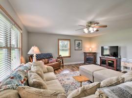 Pet-Friendly Woodsy Gem quarter Mi to Chesapeake Bay