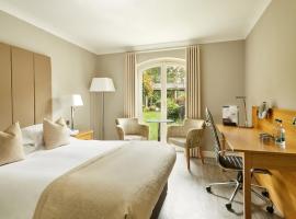 Lion Quays Resort，位于奥斯威斯的酒店