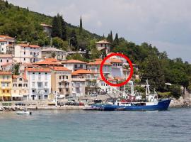 Rooms by the sea Moscenicka Draga, Opatija - 7767，位于莫什尼卡德拉加的酒店