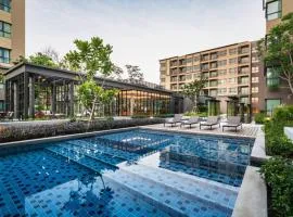 Rain Condo @ Cha Am-Huahin, Pool Access from room