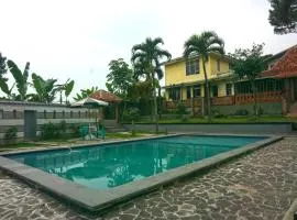 Cunang Hill Hotel & Resort