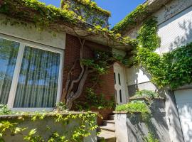 Cosy Home in South Alsace for work and leisure，位于Pfastatt的酒店