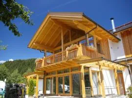 克恩顿州阿尔卑斯山营地酒店