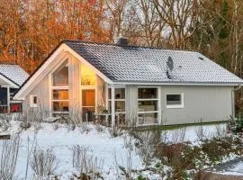 Gorgeous Home In Krems Iiwarderbrück