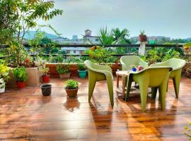 Terrace Cottage Garden Homestay at Guwahati，位于古瓦哈提的酒店
