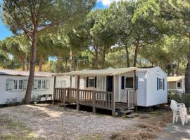 Mobil home Les Sables d'Or Agde，位于勒格劳德阿格德的酒店