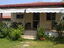 IOANNIS SEASIDE VILLA