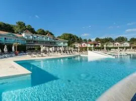 Appartement sur golf avec piscine chauffée à Lacanau-Océan