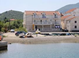 Apartments and rooms by the sea Hodilje, Peljesac - 10234，位于斯顿的酒店