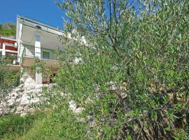 Holiday house with a parking space Podaspilje, Omis - 11708，位于Podšpilje的度假屋