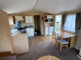 1 Martello Beach 8 berth holiday home with pools