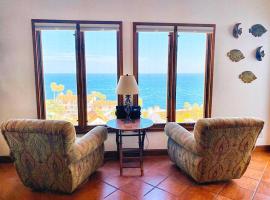 Sunrise Bliss Villa，位于阿瓦隆的海滩酒店