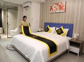 THE QUEENDOR BOUTIQUE HOTEL，位于胡志明市新平郡的酒店
