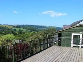 Redwood Lodge, Dee Valley Stays - cosy microlodge with detached private shower & WC