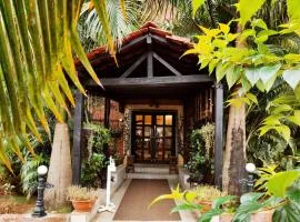 Chira Meadows Ecoresort, Dapoli