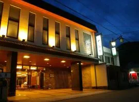 伊塔尼亚酒店