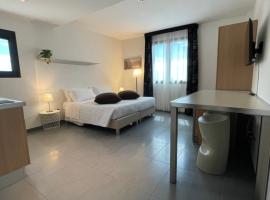Matrix Hotel & Residence，位于维贡扎的公寓式酒店