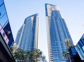 Circle On Cavill Surfers Paradise Apartments-Holiday Paradise，位于黄金海岸的酒店