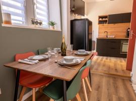 Appartement Cosy avec Jardin au Centre Historique de Sélestat & Proche Europa-Park，位于塞莱斯塔的酒店