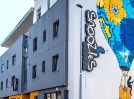 Snoozles Galway City Centre，位于戈尔韦的酒店