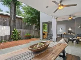 5Bd 4Bath villa, amazing outdoor space, pet friendly