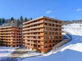modern, gemütlich & zentral - 3.5 Zimmerwohnung，位于弗利姆斯的滑雪度假村