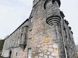 Menstrie Castle Stay，位于斯特灵的酒店