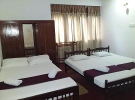 Lazy Bear Best Hostel in Kandy，位于康提的青旅
