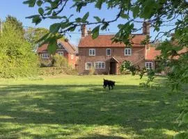 Two Sides Cottage