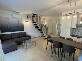 Appartamento LA ROTONDA，位于米兰马瑞提那的海滩短租房